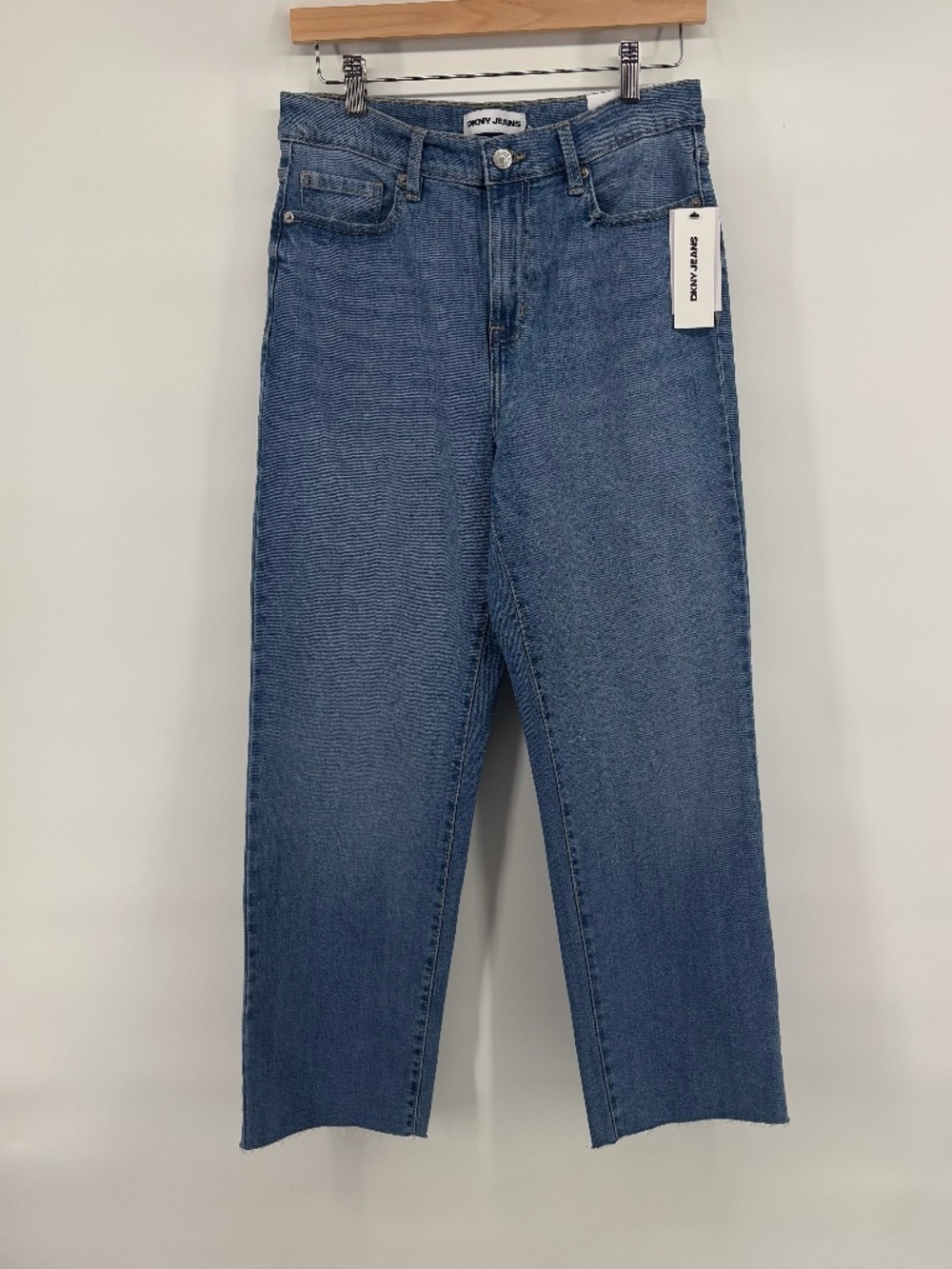 NWT DKNY dark distressed wash straight leg high rise jeans size 29